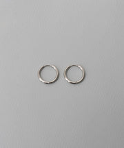 カラー：シルバー　太さ：2mm　直径：16mm