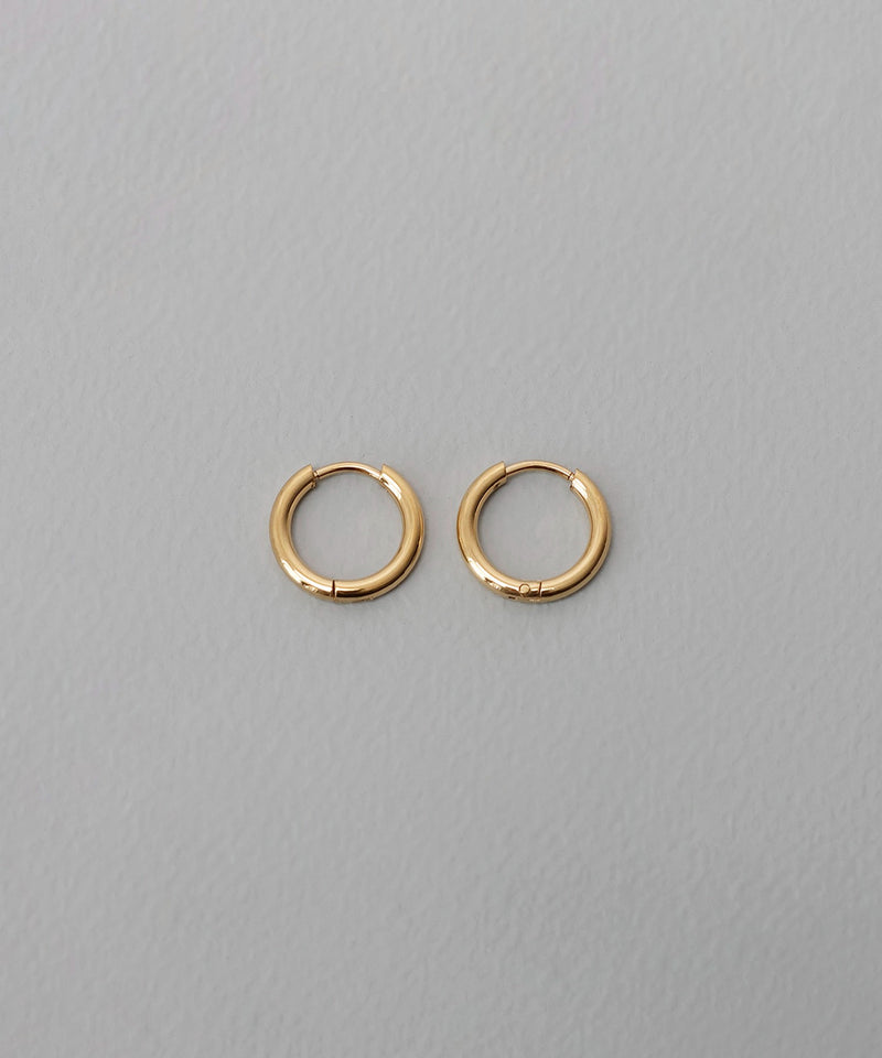 カラー：ゴールド　太さ：2mm　直径：14mm