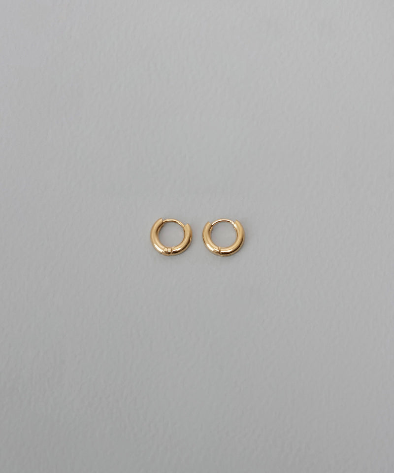 カラー：ゴールド　太さ：2mm　直径：10mm