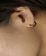 カラー：ゴールド　太さ：2.5mm　直径13mm