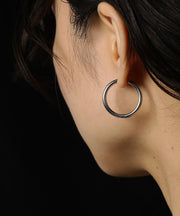 カラー：シルバー　太さ：2.5mm　直径25mm