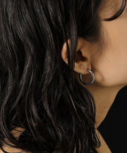 カラー：シルバー　太さ：2.5mm　直径21mm