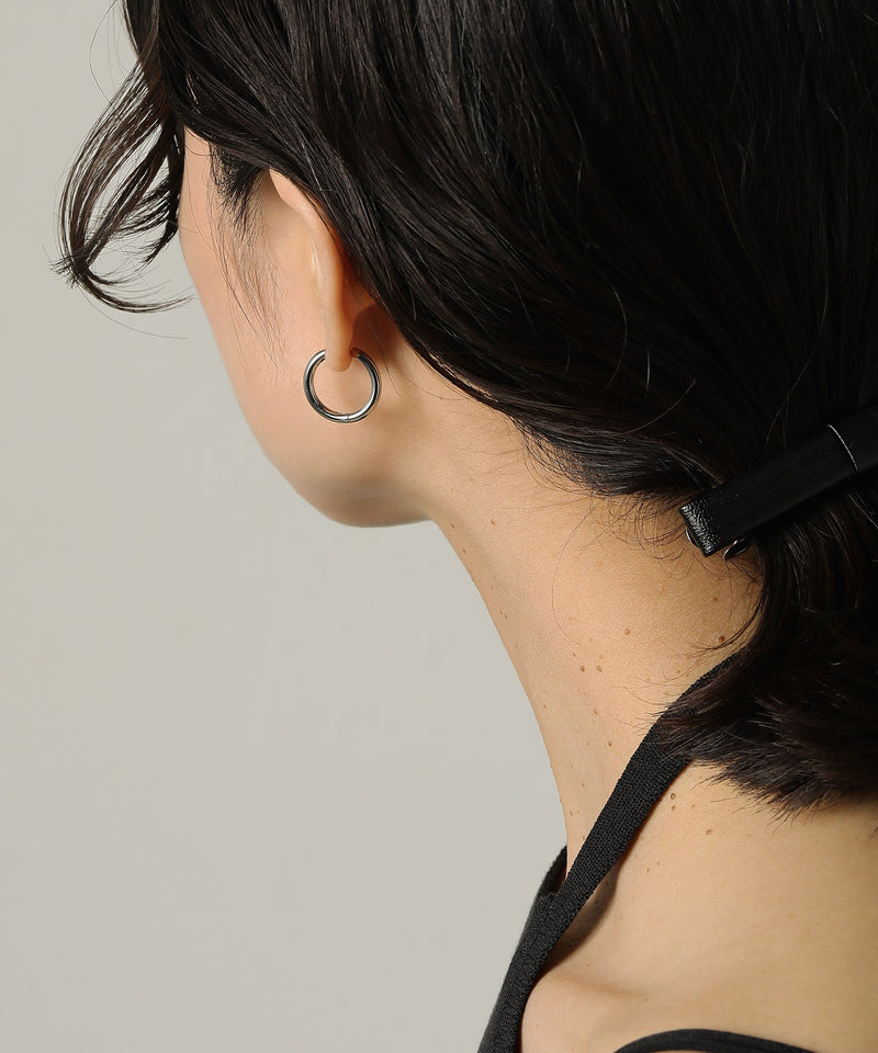 カラー：シルバー　太さ：2.5mm　直径19mm