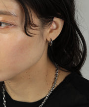 カラー：シルバー　太さ：2.5mm　直径15mm