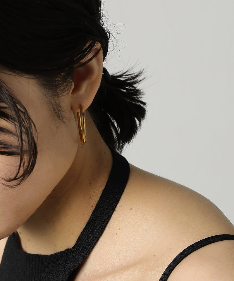 カラー：ゴールド　太さ：2.5mm　直径30mm