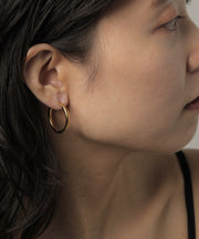 カラー：ゴールド　太さ：2.5mm　直径25mm