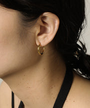 カラー：ゴールド　太さ：2.5mm　直径19mm