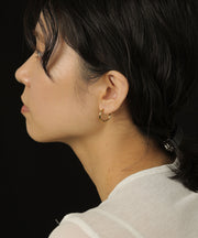 カラー：ゴールド　太さ：2.5mm　直径17mm