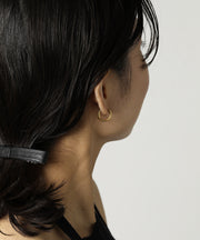 カラー：ゴールド　太さ：2.5mm　直径15mm