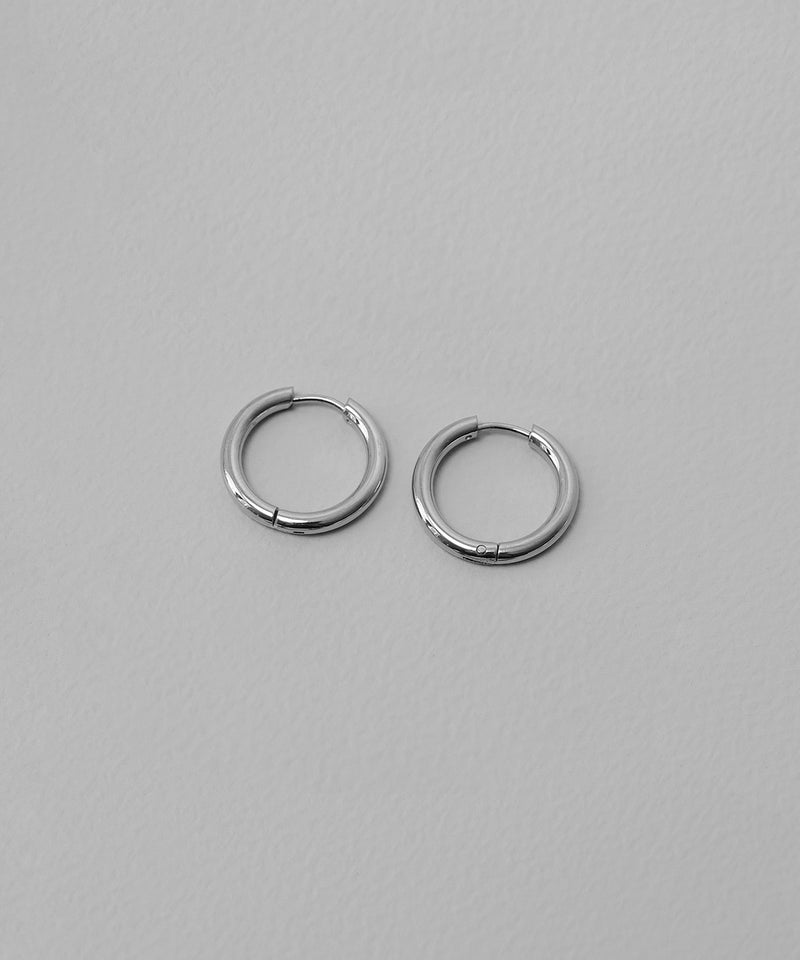 カラー：シルバー　太さ：2.5mm　直径19mm