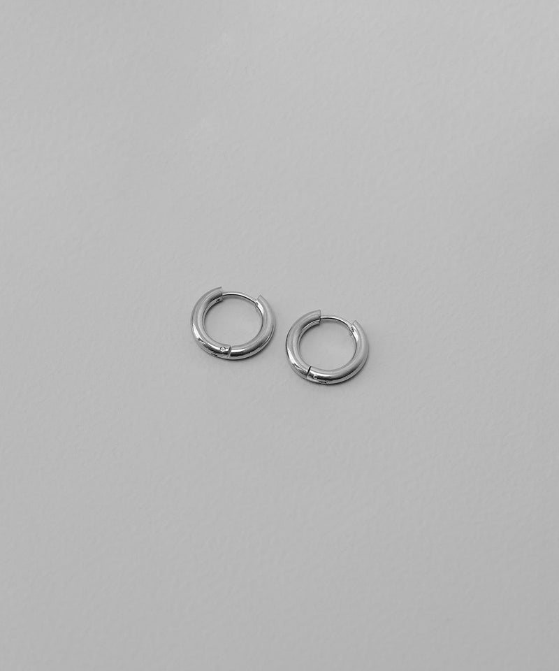 カラー：シルバー　太さ：2.5mm　直径13mm