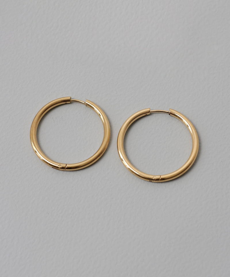 カラー：ゴールド　太さ：2.5mm　直径30mm