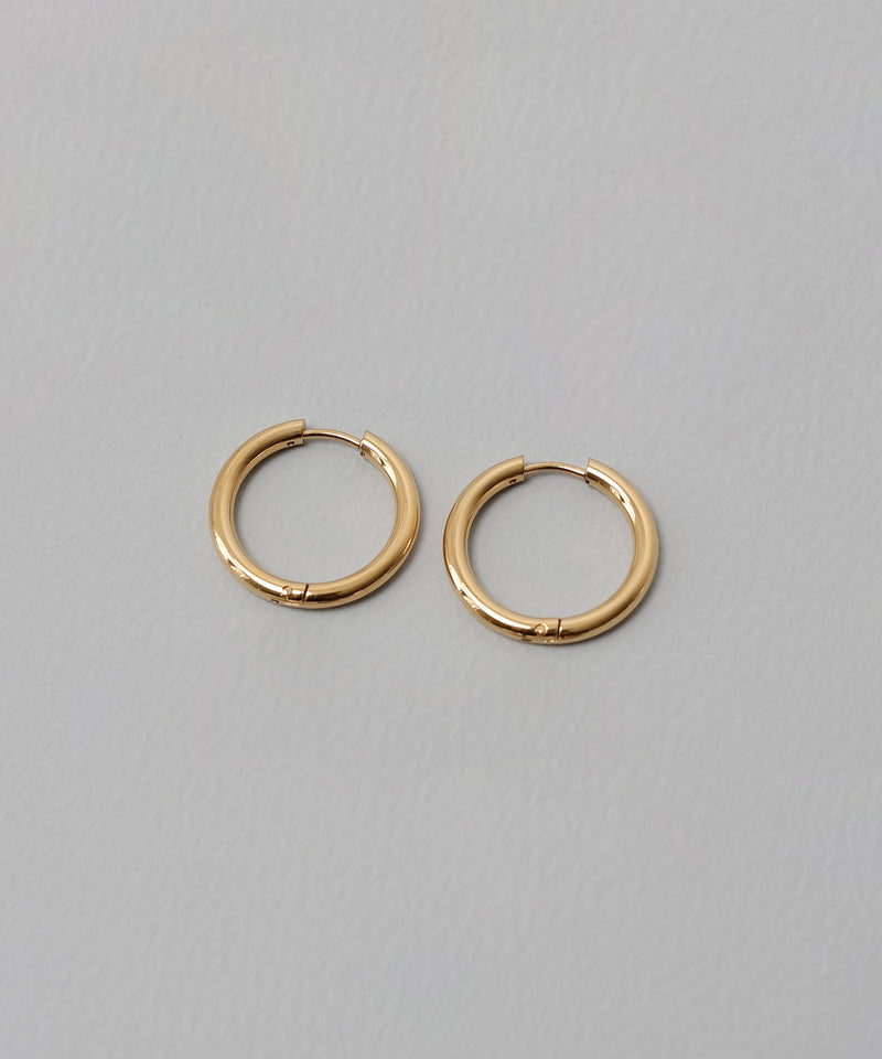 カラー：ゴールド　太さ：2.5mm　直径21mm