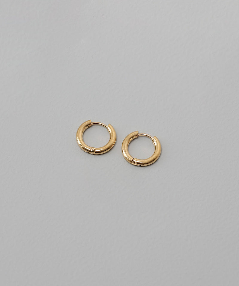 カラー：ゴールド　太さ：2.5mm　直径15mm