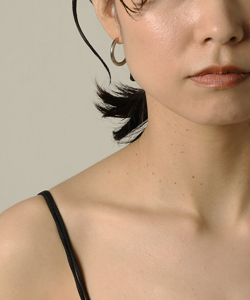 カラー：シルバー　太さ：3mm　直径：24mm