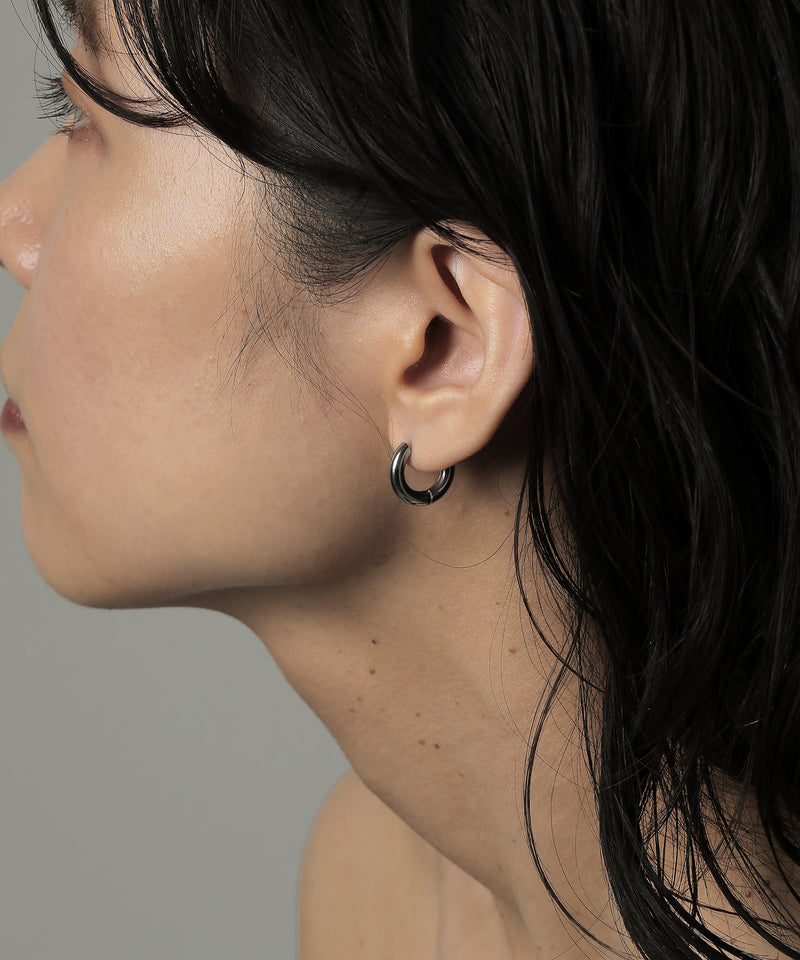 カラー：シルバー　太さ：3mm　直径：14mm