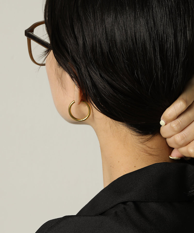 カラー：ゴールド　太さ：3mm　直径：26mm