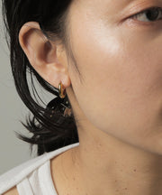 カラー：ゴールド　太さ：3mm　直径：14mm