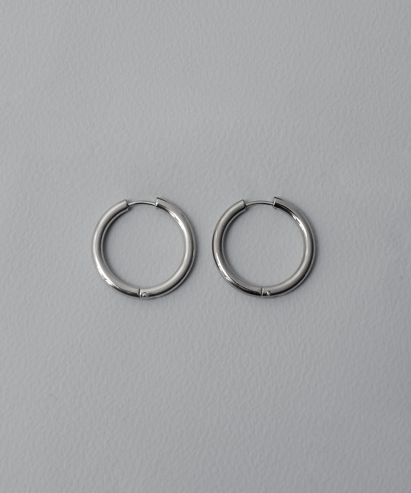 カラー：シルバー　太さ：3mm　直径：26mm