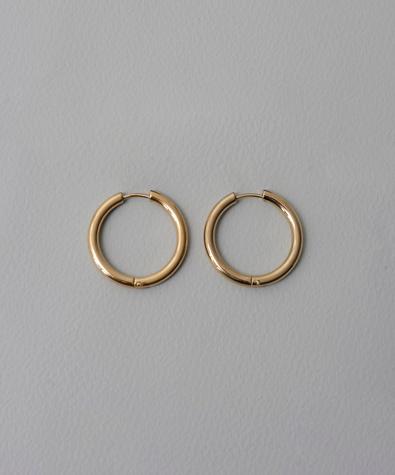 カラー：ゴールド　太さ：3mm　直径：26mm