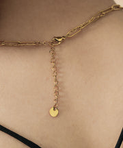 アジャスターで長さに調節可能