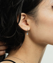 素肌にすっと馴染むスキンアクセ