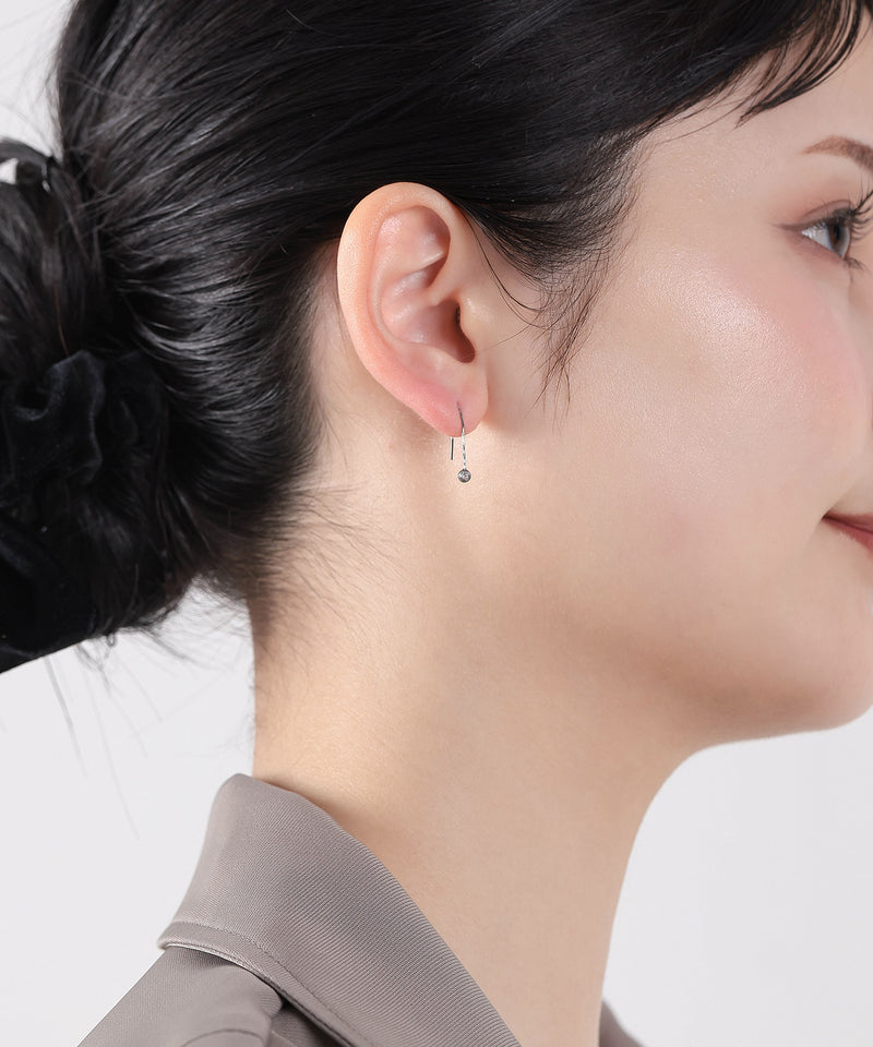 【ORLEAN】 ビジュードロップピアス　華奢デザイン サージカルステンレス
