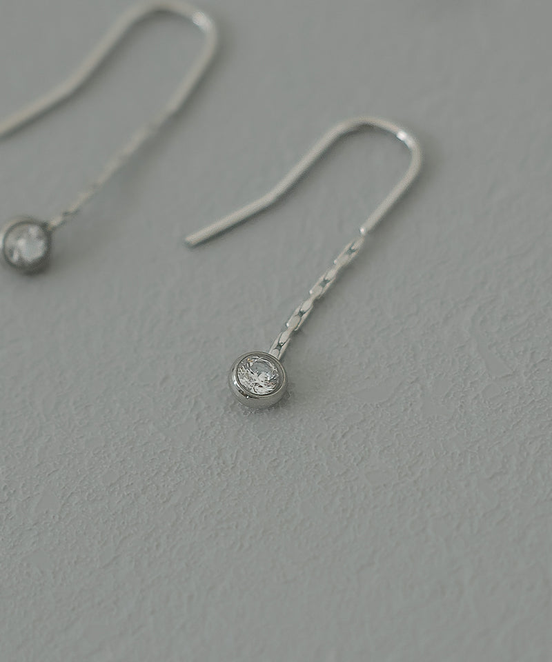 【ORLEAN】 ビジュードロップピアス　華奢デザイン サージカルステンレス