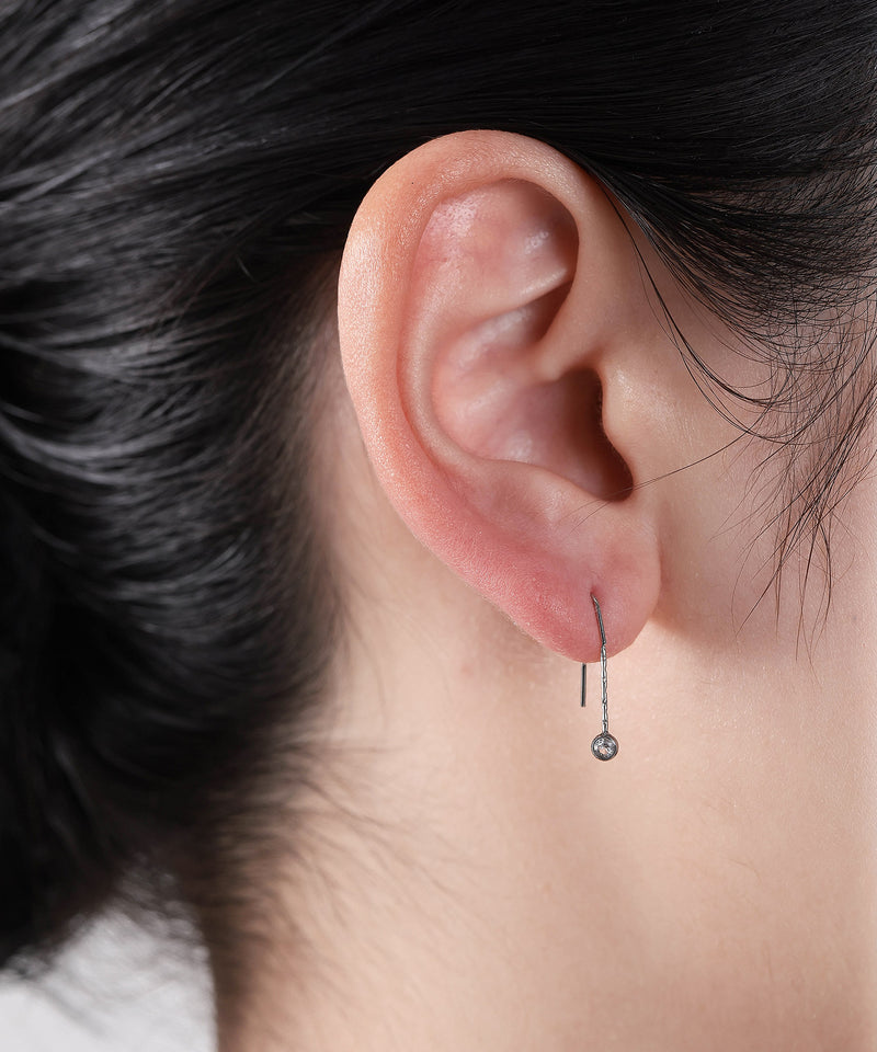 金属アレルギーを起こしにくいサージカルステンレス素材