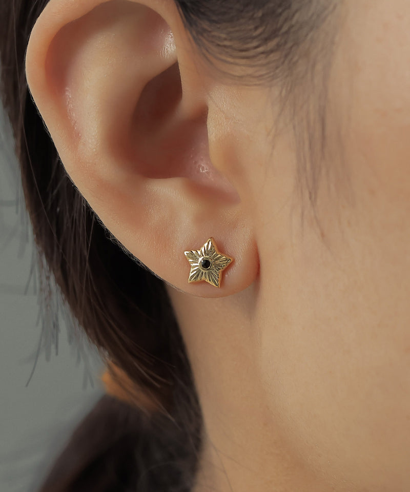 カラー：ゴールド/ブラックビジュー