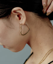 金属アレルギーを起こしにくいサージカルステンレス素材