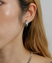 金属アレルギーを起こしにくいサージカルステンレス素材