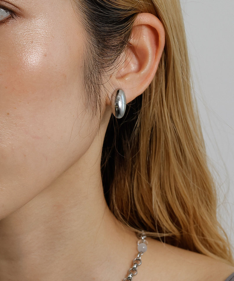 金属アレルギーを起こしにくいサージカルステンレス素材