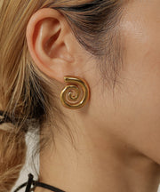 汗や水に強く変色しにくいためお風呂や温泉、海でもつけっぱなし◎