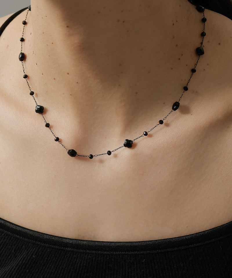 金属アレルギーを起こしにくいサージカルステンレス素材