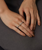 汗や水に強く変色しにくいためお風呂や温泉、海でもつけっぱなし◎