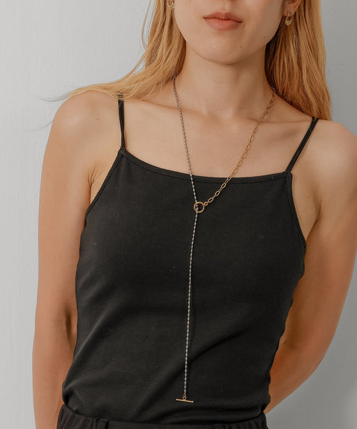 金属アレルギーを起こしにくいサージカルステンレス素材