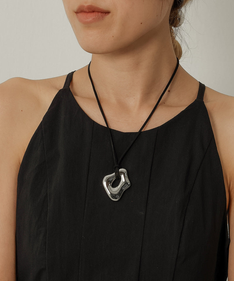 金属アレルギー対応 マルチコードチョーカー デザインモチーフ ニュアンス サージカルステンレス