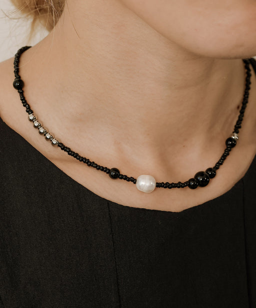 金属アレルギーを起こしにくいサージカルステンレス素材