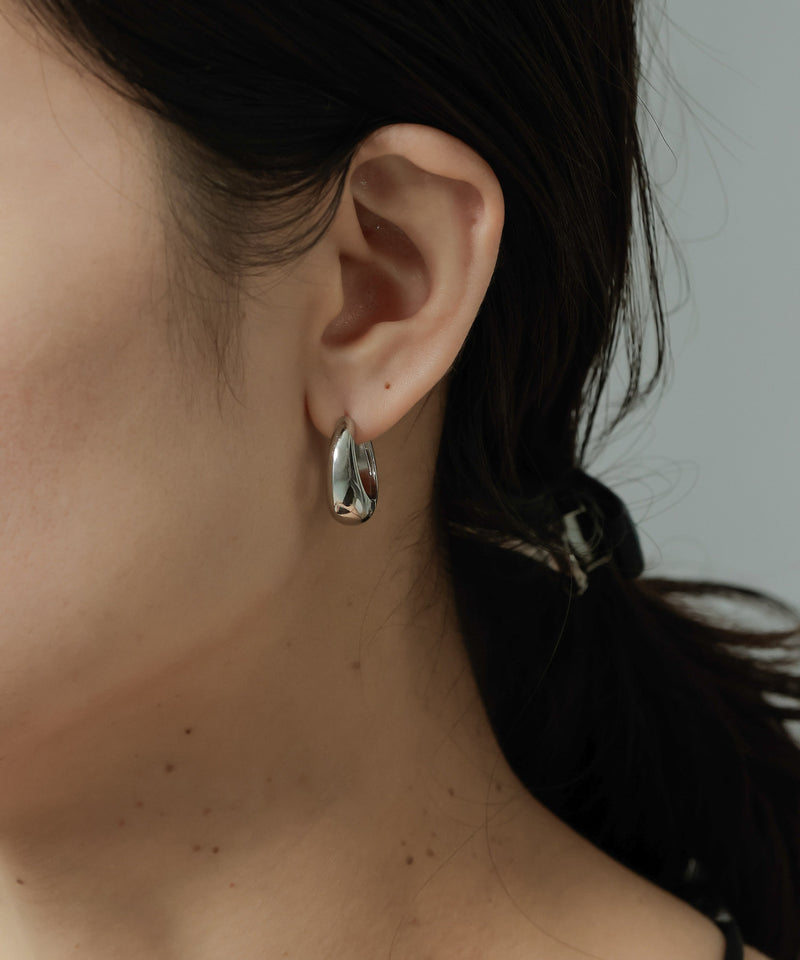 素肌にすっと馴染むスキンアクセ