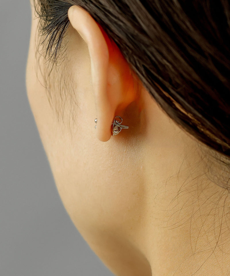 カラー：シルバー　サイズ：2mm