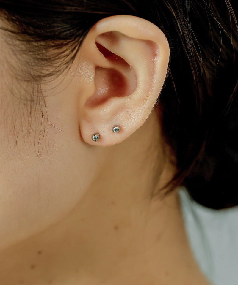 カラー：シルバー　サイズ：3mm