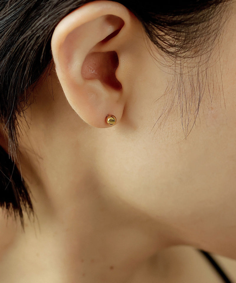 カラー：ゴールド サイズ：4mm