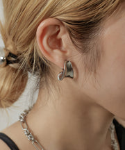 金属アレルギーを起こしにくいサージカルステンレス素材