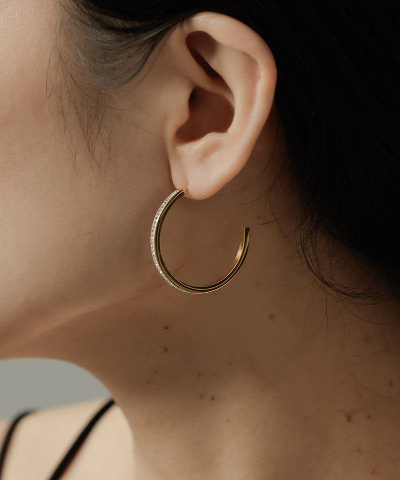 金属アレルギーを起こしにくいサージカルステンレス素材