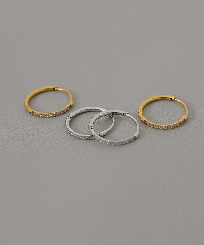 金属アレルギー対応 ビジューハーフエタニティフープピアス ストーン サージカルステンレス 10mm 15mm