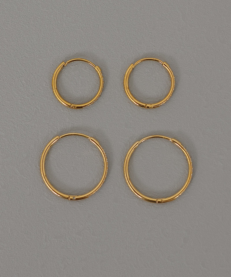 金属アレルギー対応 ビジューハーフエタニティフープピアス ストーン サージカルステンレス 10mm 15mm