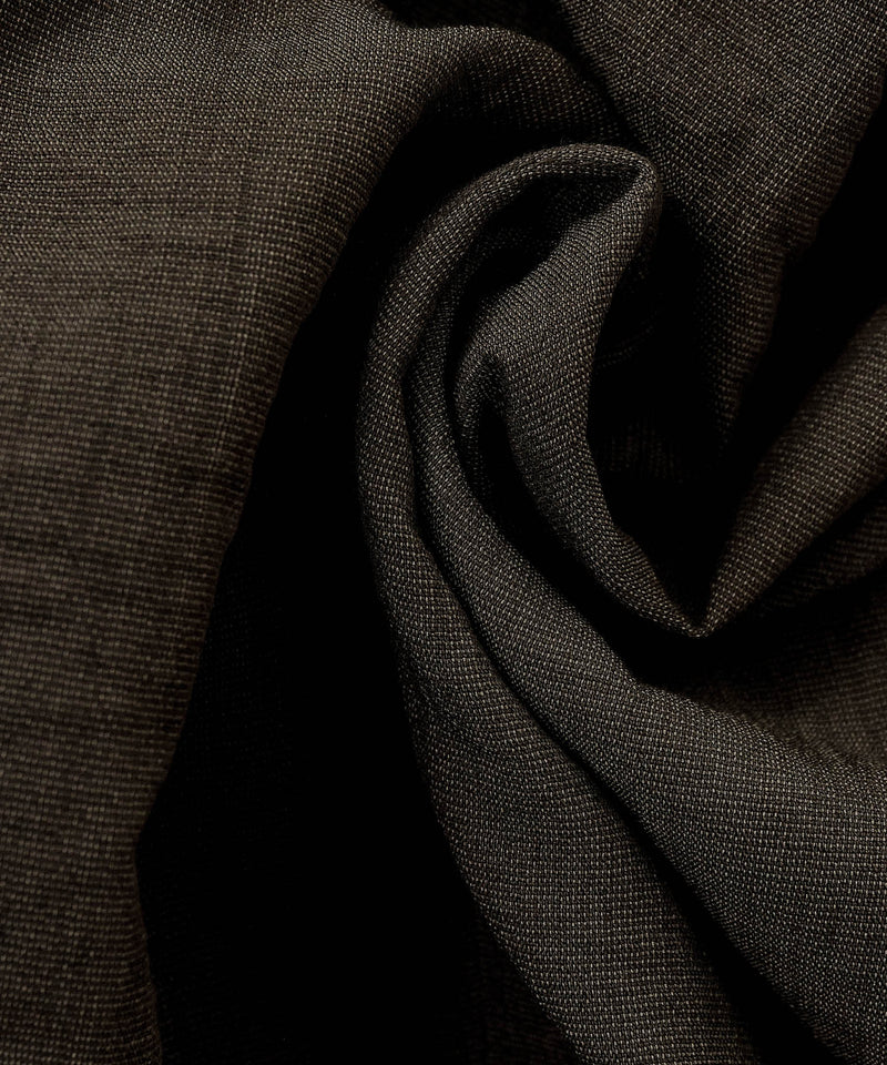 チャコールグレー