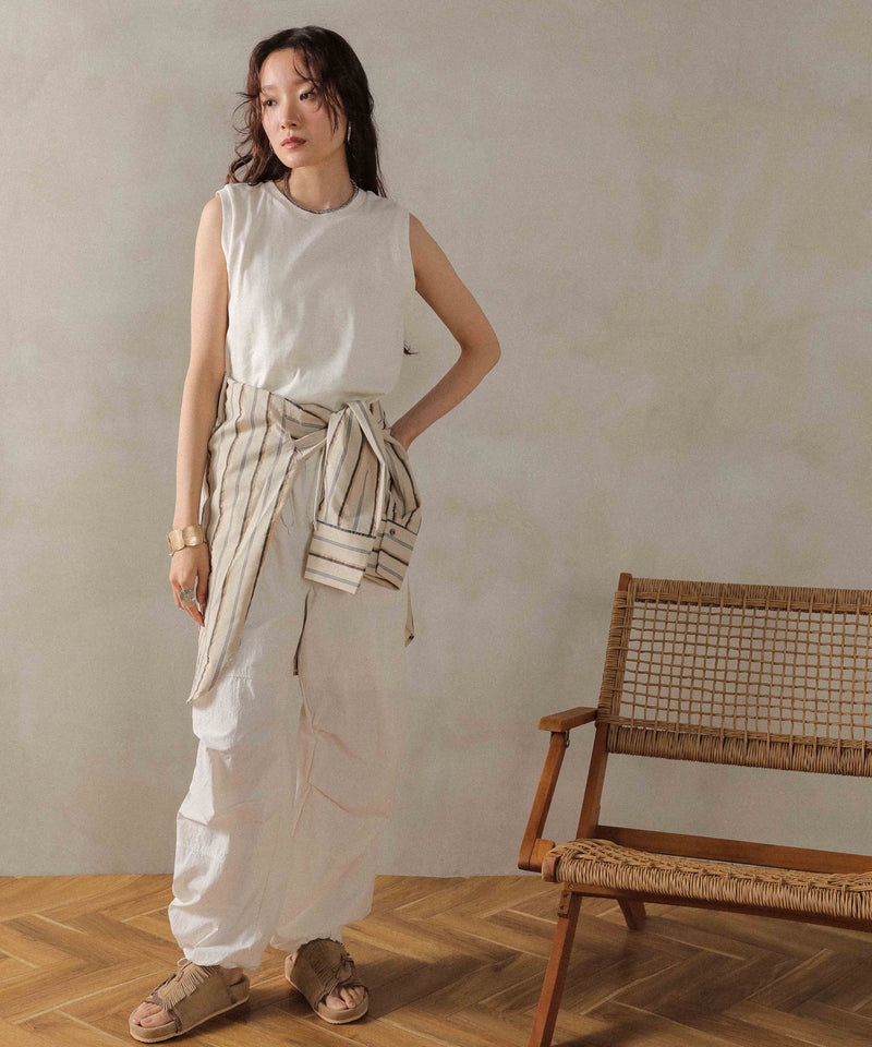 ラウンドネック ノースリーブトップス タンクトップ