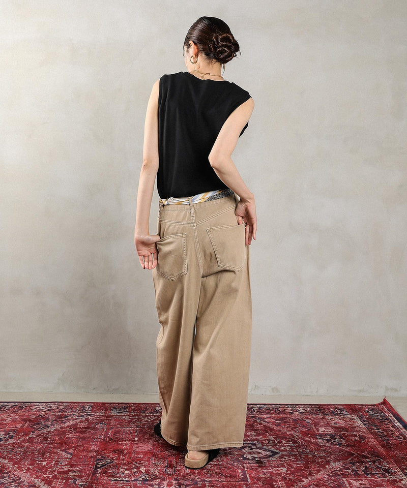 ラウンドネック ノースリーブトップス タンクトップ